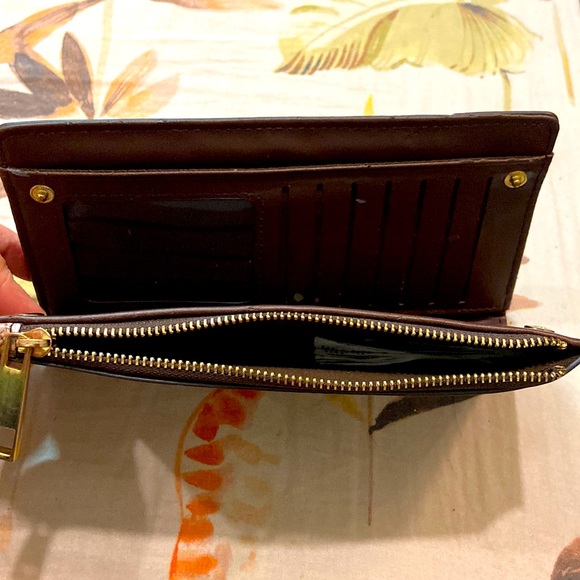 Aldo Wallet - Picture 5 of 11